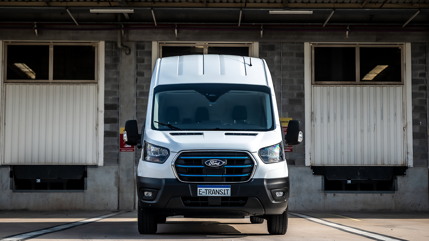 ford-etransit (17)