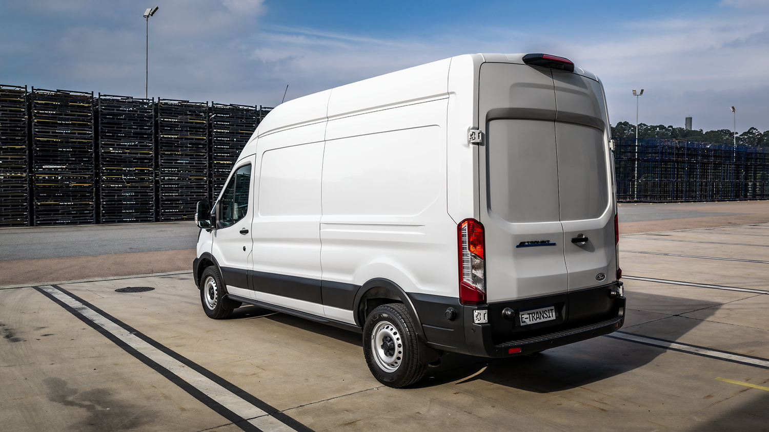 ford-etransit (2)